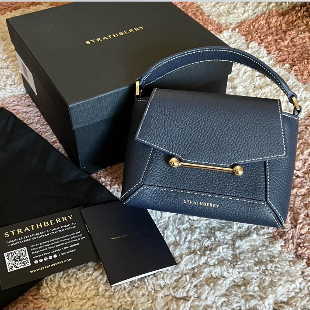 Strathberry Mosaic Nano Discontinued Navy/Vanilla Stitch NEW IN BOX